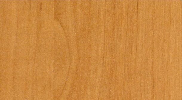 Сосновая древесина - не используется для отделки парной, может использоваться только для отделки помещения отдыха и служебных помещений бани