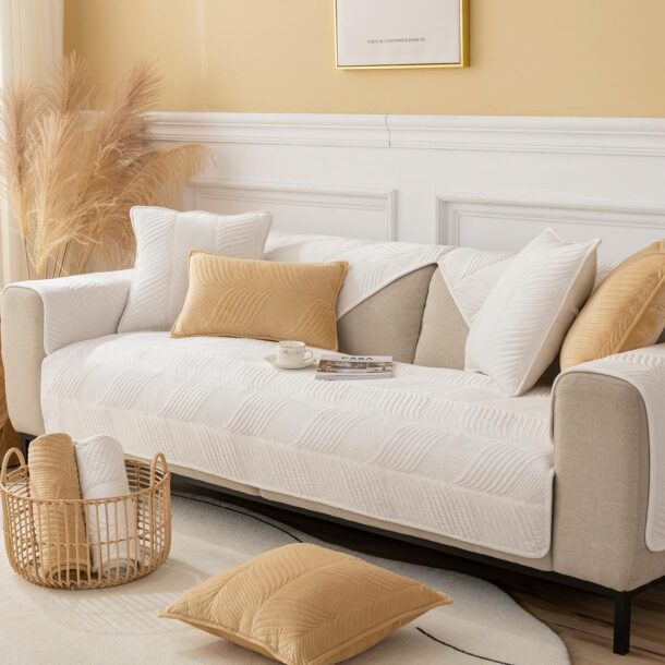 декоративные подушки в цвет дивана