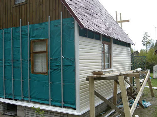 Пример обшивки стен деревянного дома вагонкой